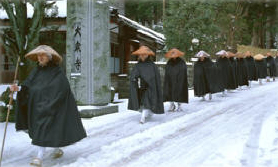 http://www.japon.bct-touristik.com/81savoir_hiver_moine.jpg
